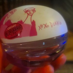 Dkny be delicious chelsea girl